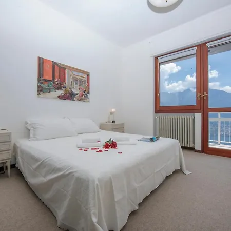 Via Sumpiazzo Sleeps 14 Pool וילה Civenna