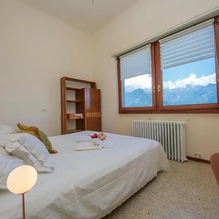 וילה Via Sumpiazzo Sleeps 14 Pool *